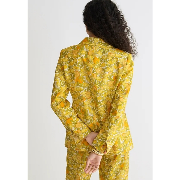 8. J.Crew Helena linen blazer in limone print - Picture 3 of 11